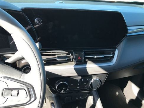 Certified 2025 Chevrolet TrailBlazer LT image 5