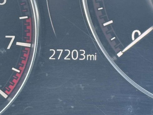 Used 2024 MAZDA MAZDA3 s image 24