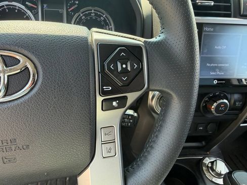 Used 2024 Toyota 4Runner TRD Sport w/ Technology Package AWD/4WD image 24