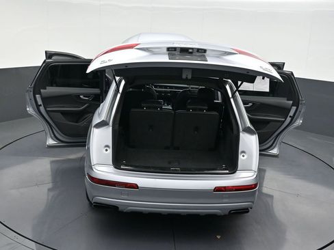 Used 2018 Audi Q7 3.0T Premium Plus w/ Premium Plus Package image 35