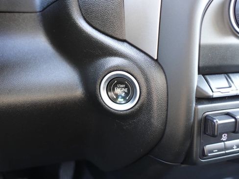 Used 2024 Chevrolet Silverado 2500 Custom w/ Custom Value Package image 45