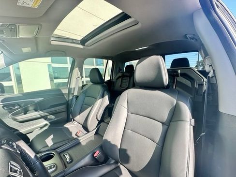 Used 2023 Honda Ridgeline RTL image 8