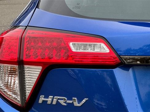 Used 2020 Honda HR-V Sport image 45