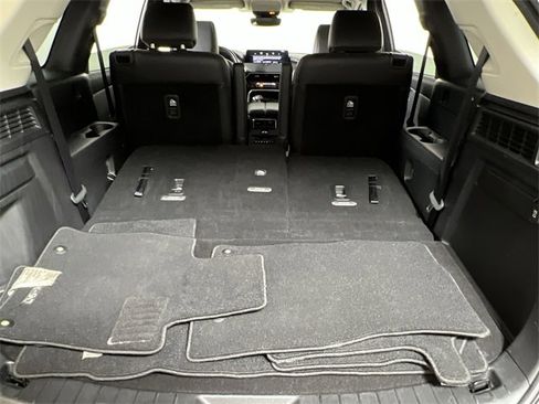 Certified 2025 MAZDA CX-90 3.3 Turbo w/ Preferred Package image 19