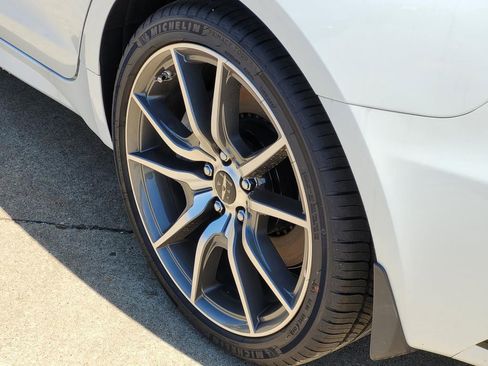 New 2024 Genesis G70 2.5T image 5