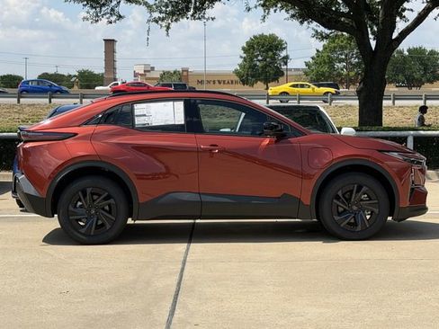 New 2026 Toyota C-HR AWD/4WD image 3