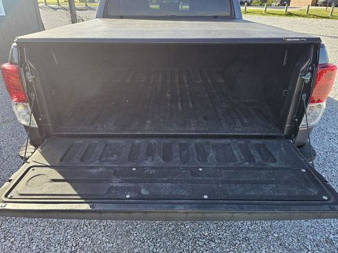 Used 2013 Toyota Tundra 2WD CrewMax w/ Tow Pkg image 26