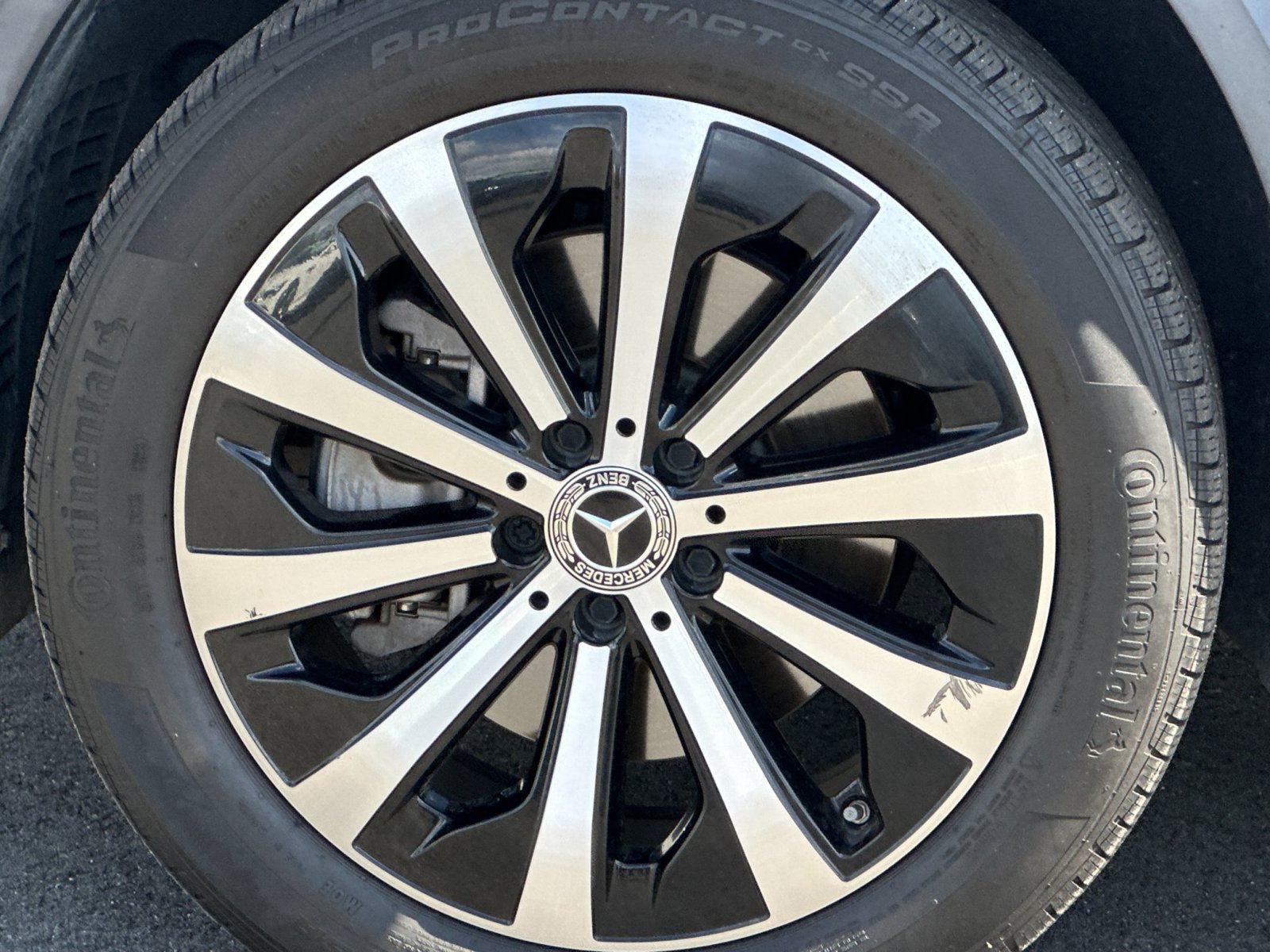 Used 2023 Mercedes-Benz GLA 250 image 28