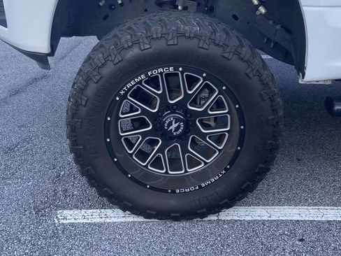Used 2020 Ford F150 XL w/ Equipment Group 101A Mid RWD image 4