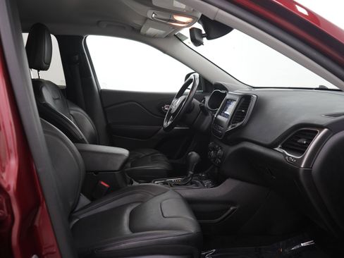 Used 2021 Jeep Cherokee Latitude Lux AWD/4WD image 12