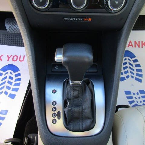 Used 2011 Volkswagen Jetta TDI FWD image 12