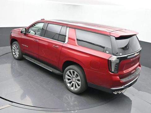 New 2026 Chevrolet Suburban Premier AWD/4WD image 48