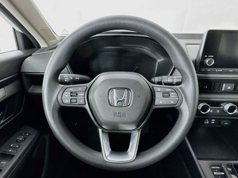 Certified 2024 Honda CR-V EX image 11