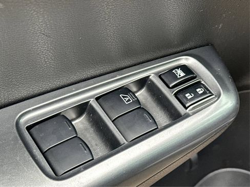 Used 2014 Subaru Impreza WRX Limited image 32