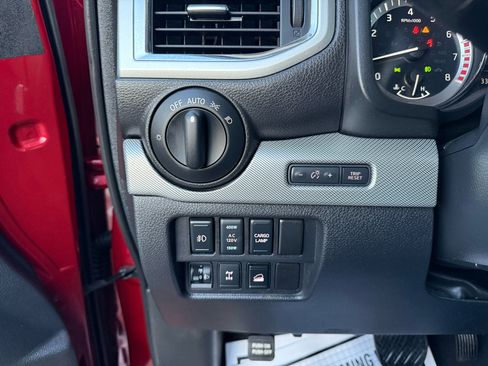 Used 2017 Nissan Titan PRO-4X image 14