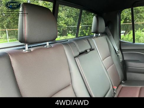 Used 2023 Honda Ridgeline Black Edition image 10