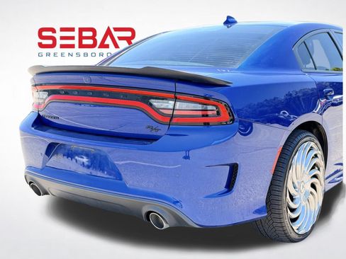 Used 2022 Dodge Charger R/T w/ Blacktop Package RWD image 13