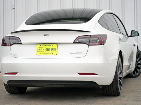 Used 2021 Tesla Model 3 Performance image 5