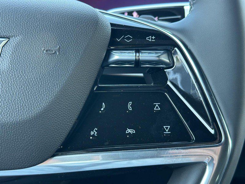 New 2026 Cadillac Escalade Sport w/ LPO, ONYX Package AWD/4WD image 12