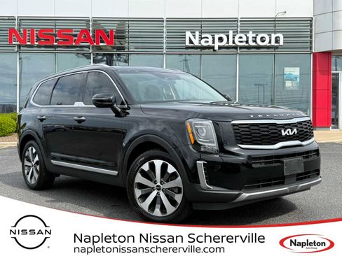 Used 2022 Kia Telluride S image 1