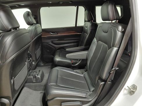 Certified 2024 Jeep Grand Cherokee L Limited w/ Luxury Tech Group II image 48