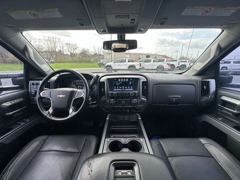 Used 2018 Chevrolet Silverado 2500 LTZ w/ Midnight Edition image 6
