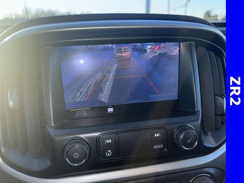 Used 2022 Chevrolet Colorado ZR2 image 25