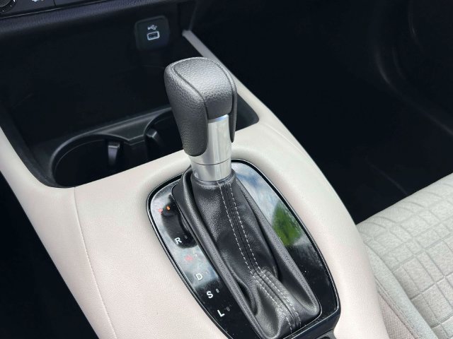 Used 2024 Honda HR-V LX image 27
