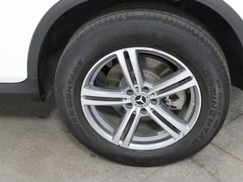 Used 2022 Mercedes-Benz GLC 300 4MATIC image 43