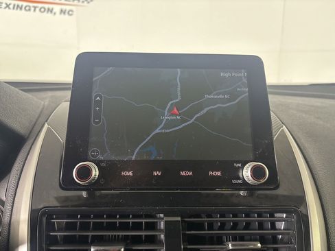 Used 2024 Mitsubishi Eclipse Cross SE image 23