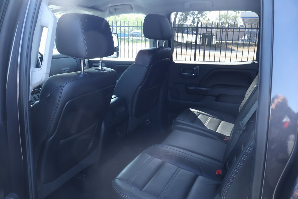 Used 2015 GMC Sierra 2500 Denali w/ Duramax Plus Package AWD/4WD image 11
