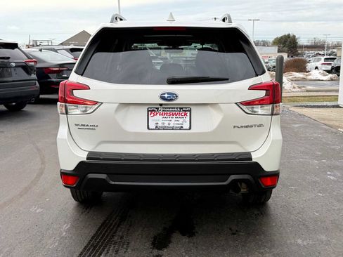 Certified 2022 Subaru Forester Premium w/ Popular Package #1 image 5