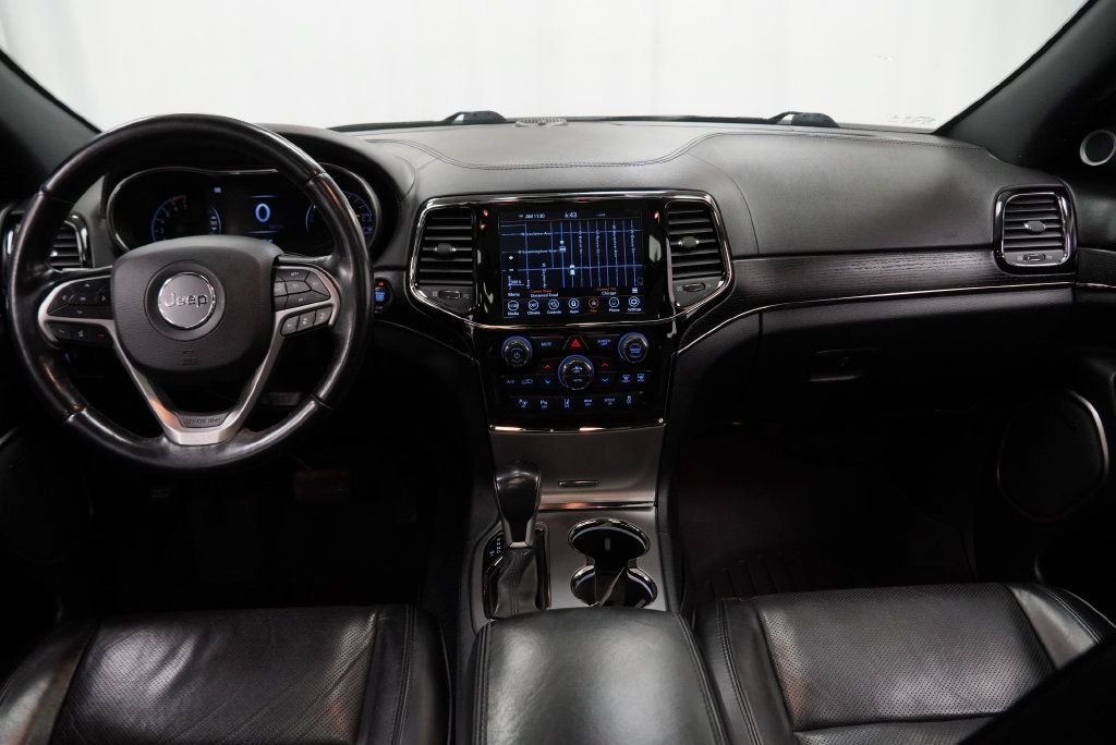 Used 2020 Jeep Grand Cherokee High Altitude AWD/4WD image 3