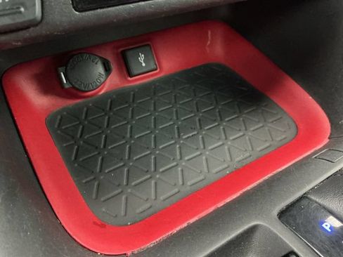 Certified 2021 Toyota RAV4 TRD Off-Road w/ TRD Off-Road Weather Package AWD/4WD image 27