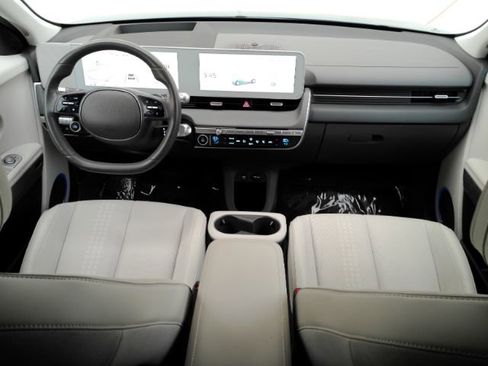 Used 2023 Hyundai Ioniq 5 Limited w/ Cargo Package image 3