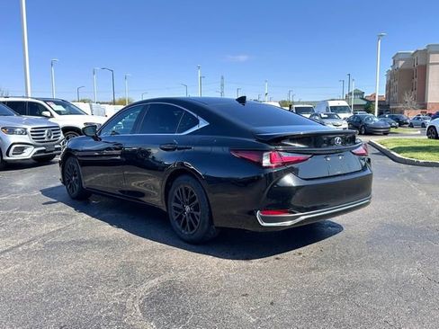 Used 2022 Lexus ES 300h w/ Accessory Package 2 FWD image 6