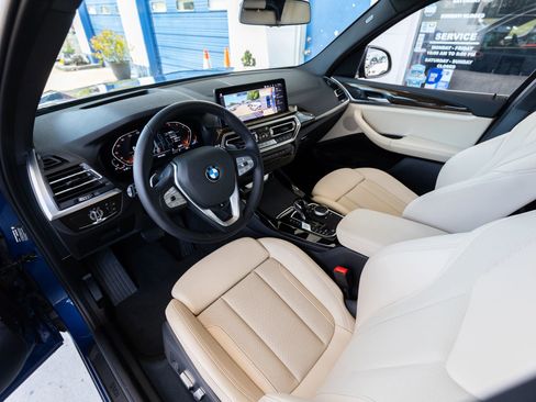 Used 2023 BMW X3 xDrive30i w/ Premium Package image 17