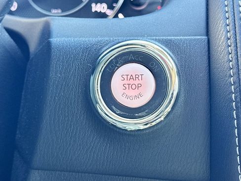 Used 2019 Nissan Armada Platinum w/ Captain's Chairs Package image 18