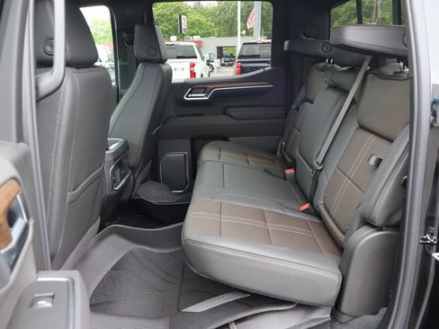 New 2026 Chevrolet Silverado 1500 High Country AWD/4WD image 21