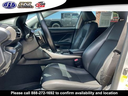 Used 2015 Lexus IS 250 RWD image 10