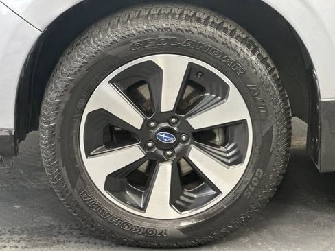 Used 2017 Subaru Forester 2.5i w/ Alloy Wheel Package image 23