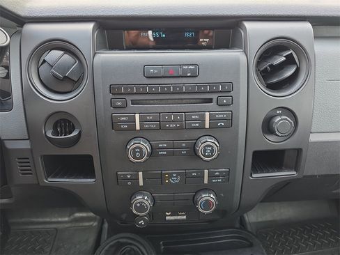 Used 2011 Ford F150 STX w/ Communications Pkg image 17
