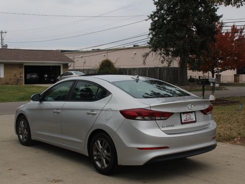 Used 2017 Hyundai Elantra Value Edition image 7