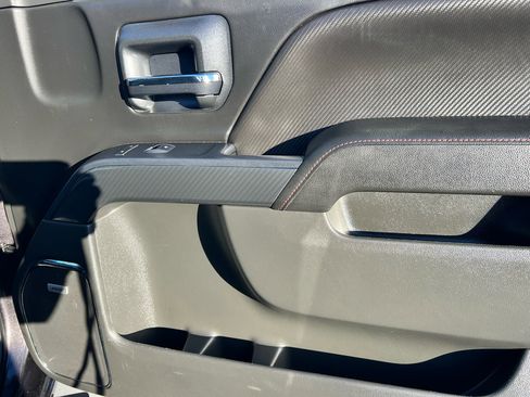 Used 2014 GMC Sierra 1500 SLT w/ All-Terrain Package image 11