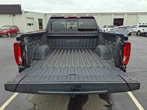 Used 2026 GMC Sierra 1500 SLT w/ SLT Premium Plus Package AWD/4WD image 26