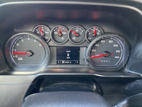 Used 2020 Chevrolet Silverado 1500 Custom Trail Boss w/ Custom Convenience Package image 19