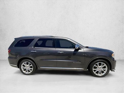 Used 2017 Dodge Durango Citadel w/ Technology Group RWD image 5