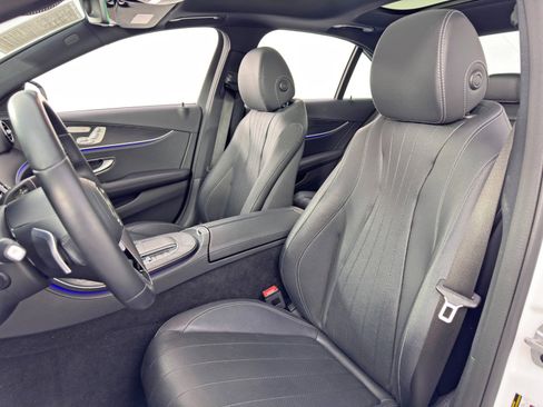 Used 2021 Mercedes-Benz E 350 Sedan w/ Premium Package image 41