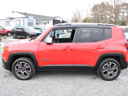 Used 2017 Jeep Renegade Limited AWD/4WD image 10
