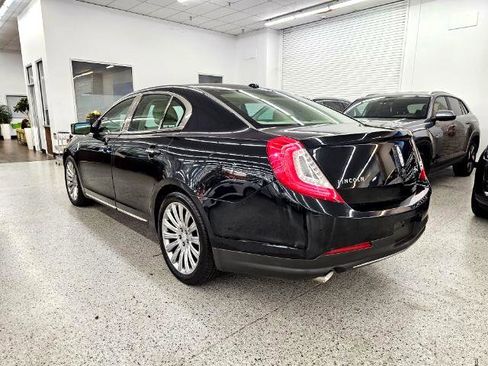 Used 2014 Lincoln MKS AWD w/ Equipment Group 101A image 6